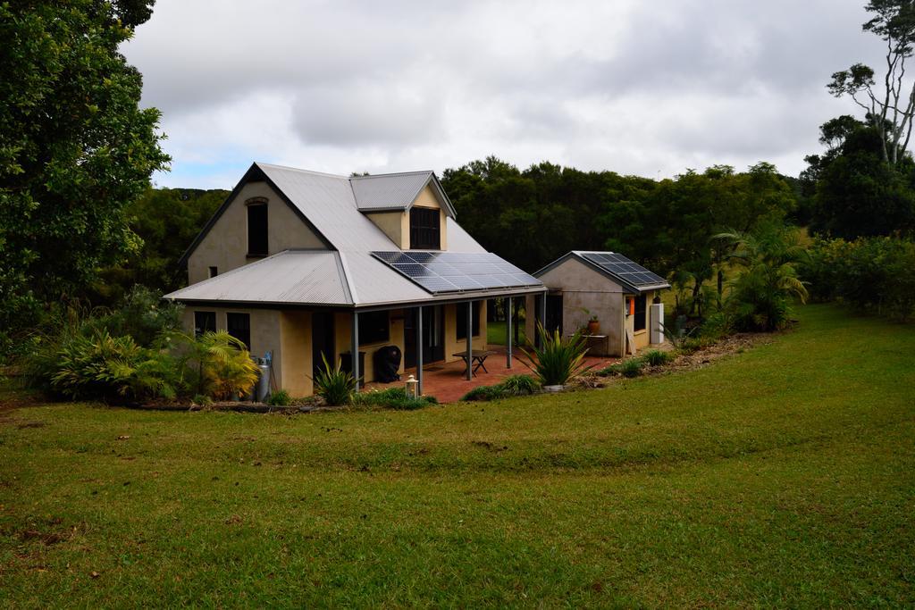 Villa The Barn Bangalow Exterior foto